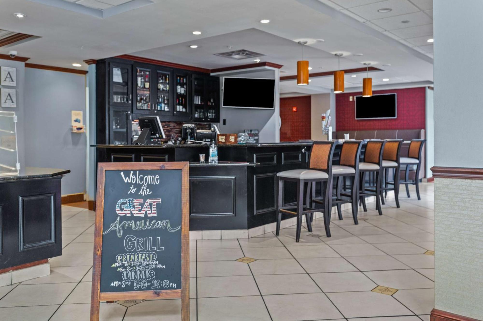 Hilton Garden Inn Starkville Luaran gambar